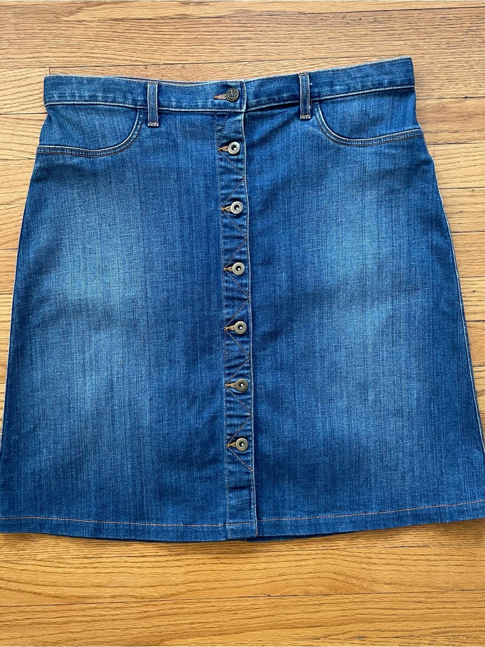 CJ by Cookie Johnson Unity Denim Button Front Skirt “New Vintage” Size 34 Blue